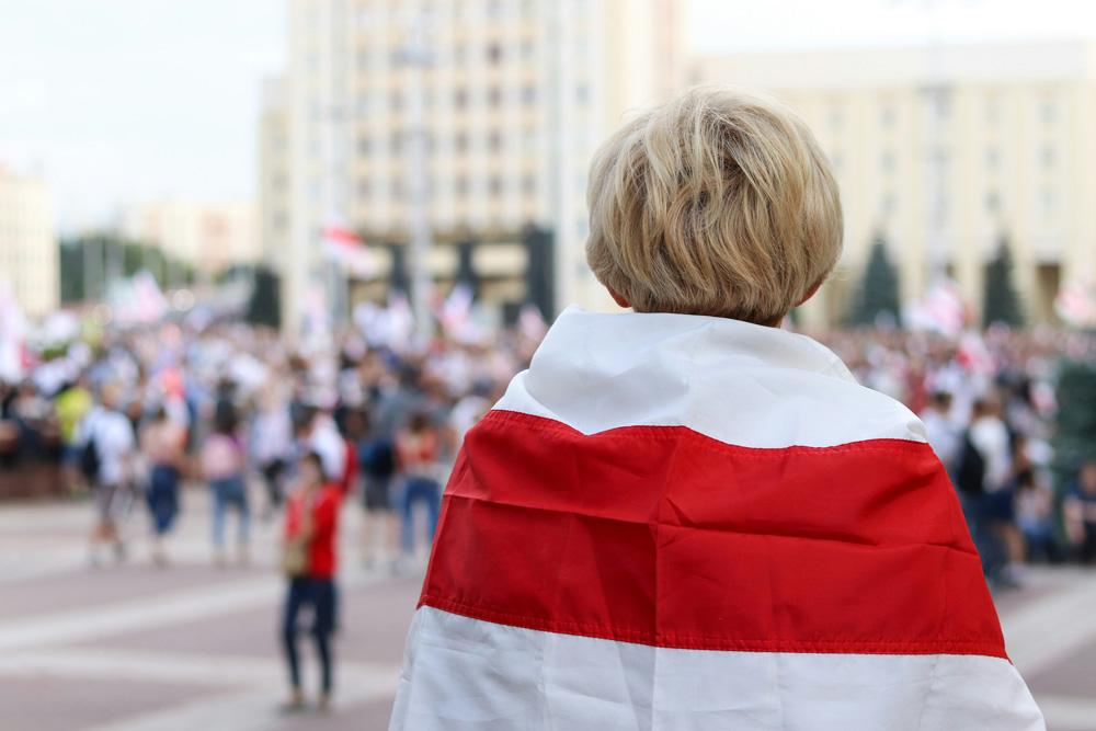 “I feel like a fish out of water“: Bericht zur Lage der belarusischen Zivilgesellschaft im Exil